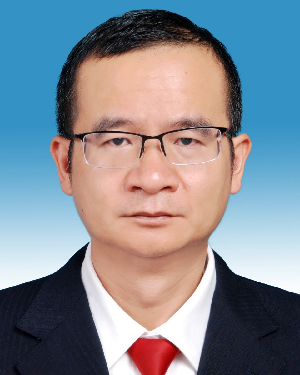 杨军.jpg 杨军.jpg