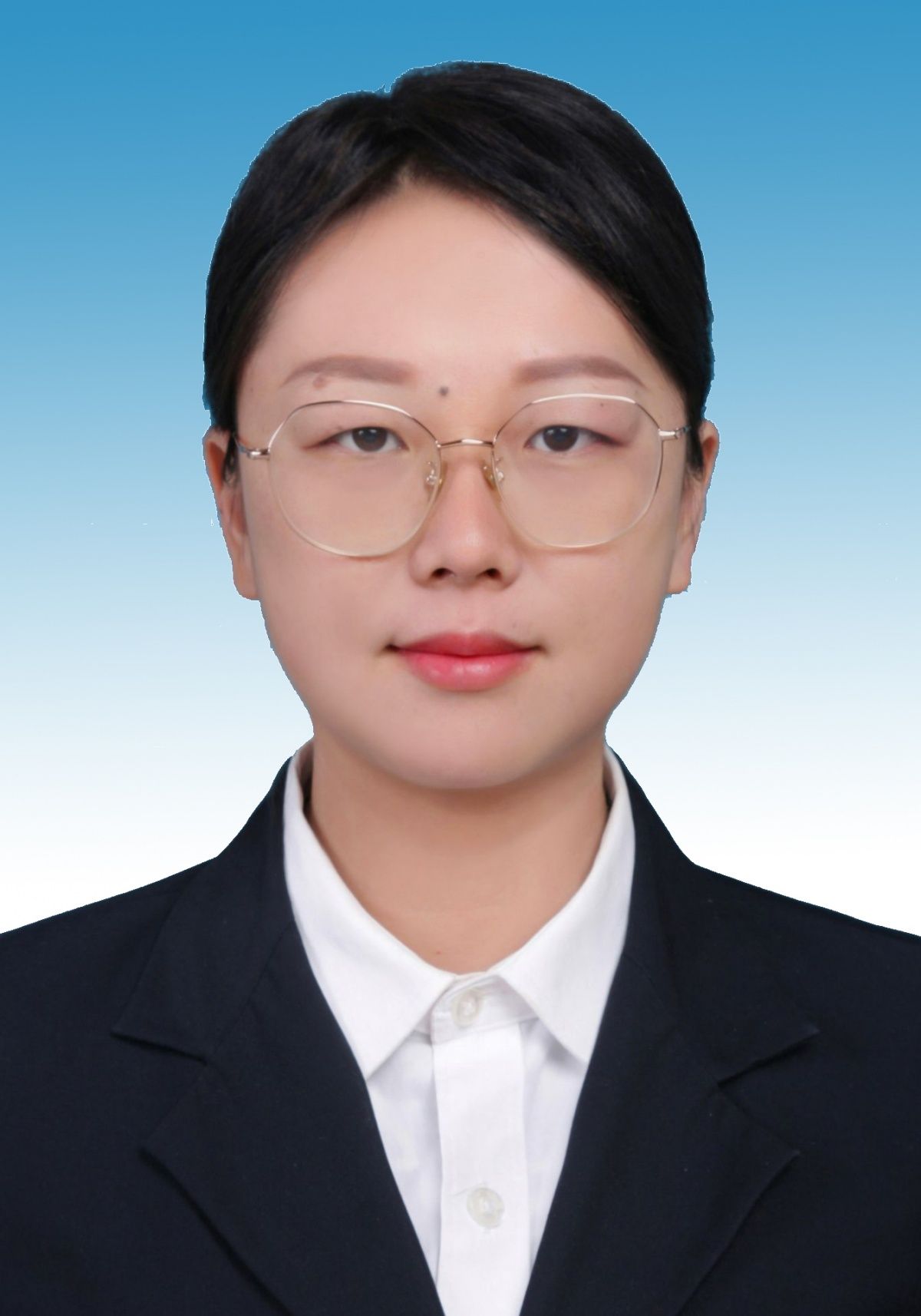 王腾苑.jpg
