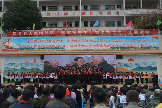 诗歌朗诵《我们承诺》.jpg
