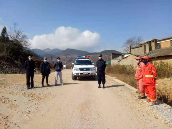 致敬—逆行在疫情中的一线民警童警官！1351.png