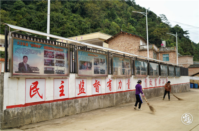 拉孩村整洁面貌 刘珈彤 摄.jpg