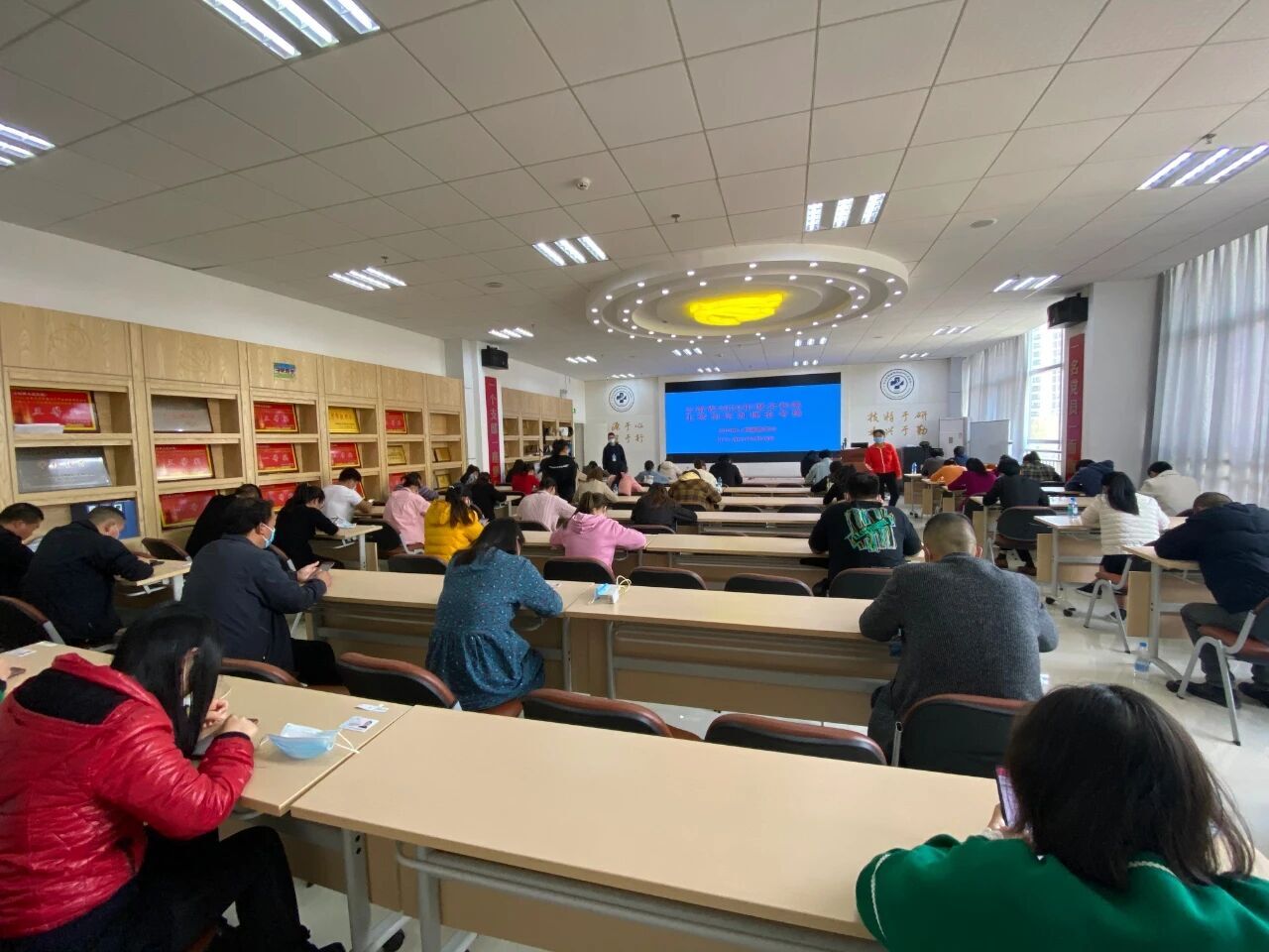 QQ图片20210228153119.jpg