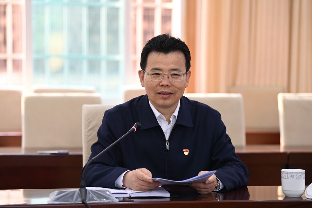 陈明讲话2.JPG