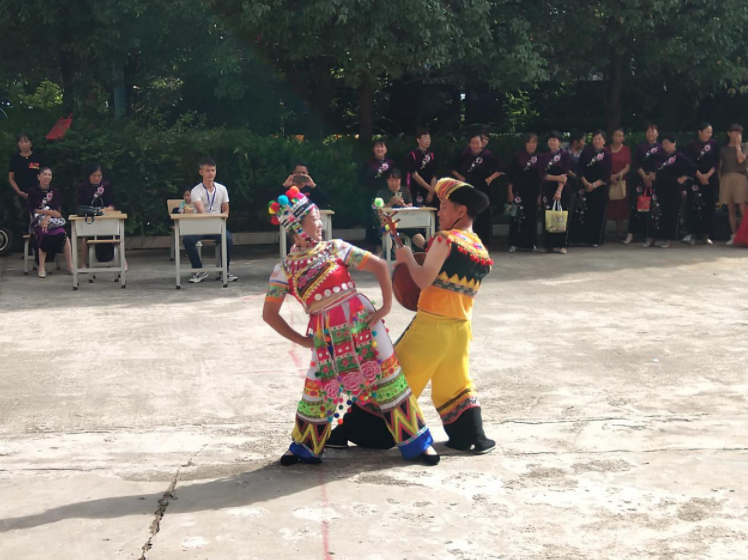 正在上传...