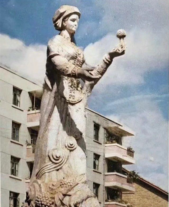 文山市重建三七姑娘重金征集雕塑设计方案