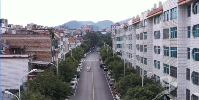 正在上传...