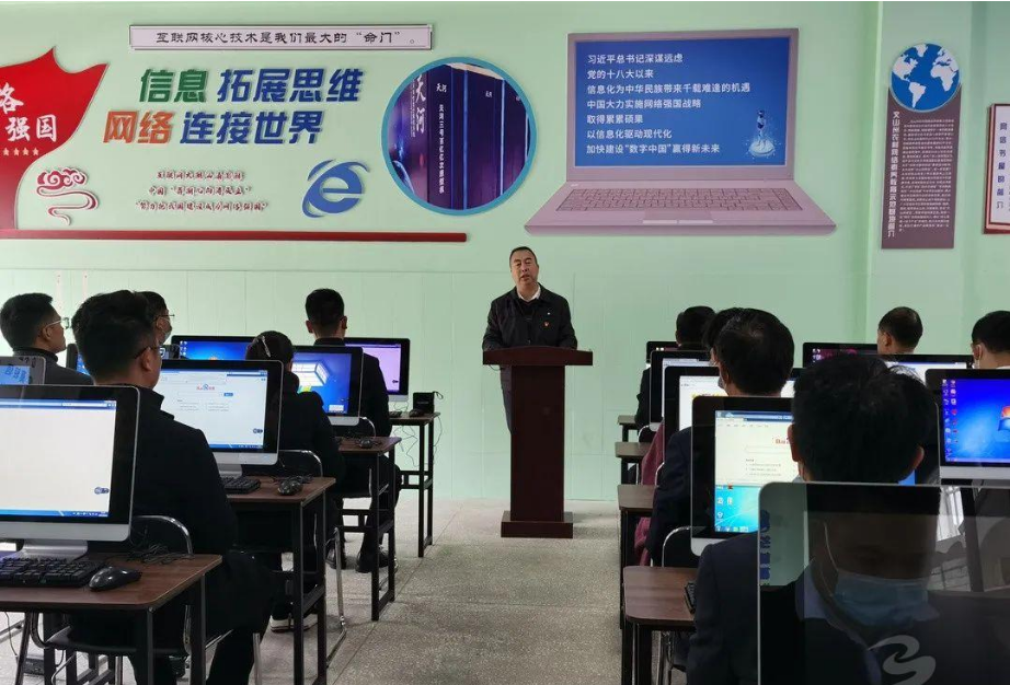 正在上传...