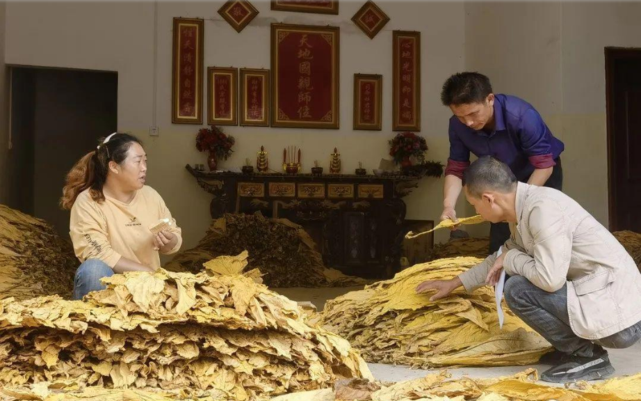 正在上传...