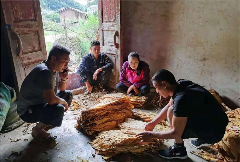 正在上传...