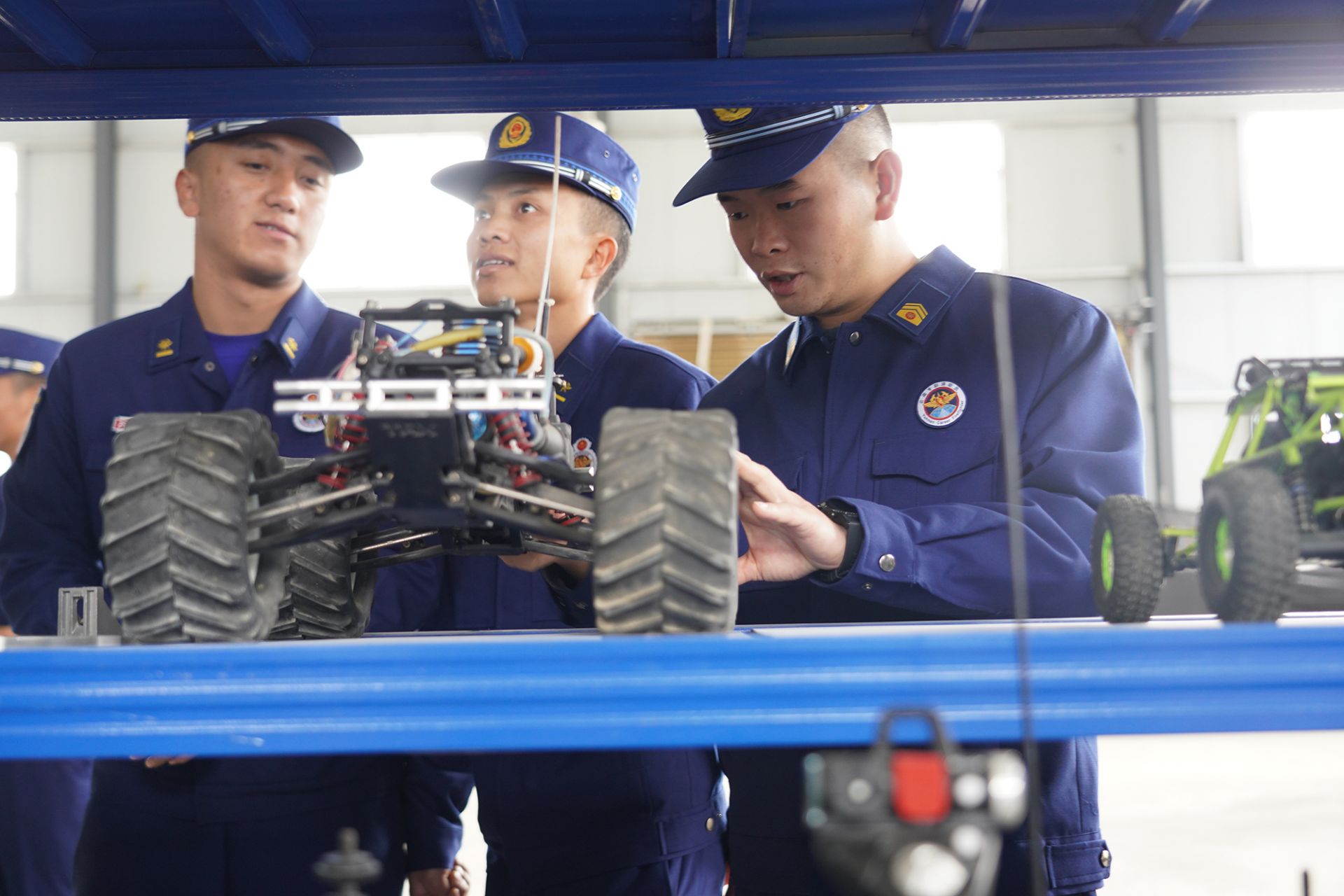 合作共赢文山州首个消防器材装备革新工作室揭牌成立