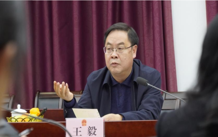 正在上传...