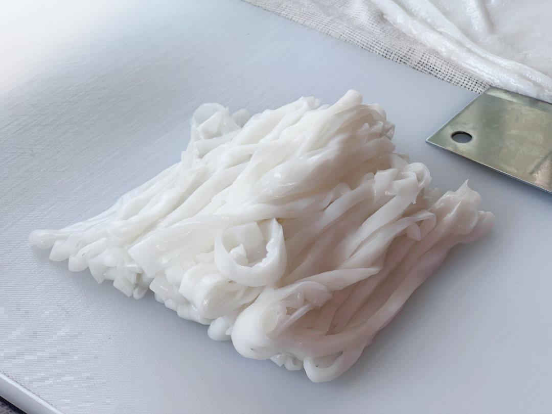 砚山这碗彩色卷粉分分钟俘获你的胃~ -- 文山新闻网 wsnews.com.cn