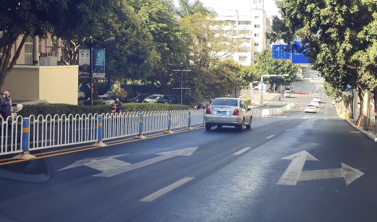 内环西路（螺峰街至秀峰路） (1).jpg