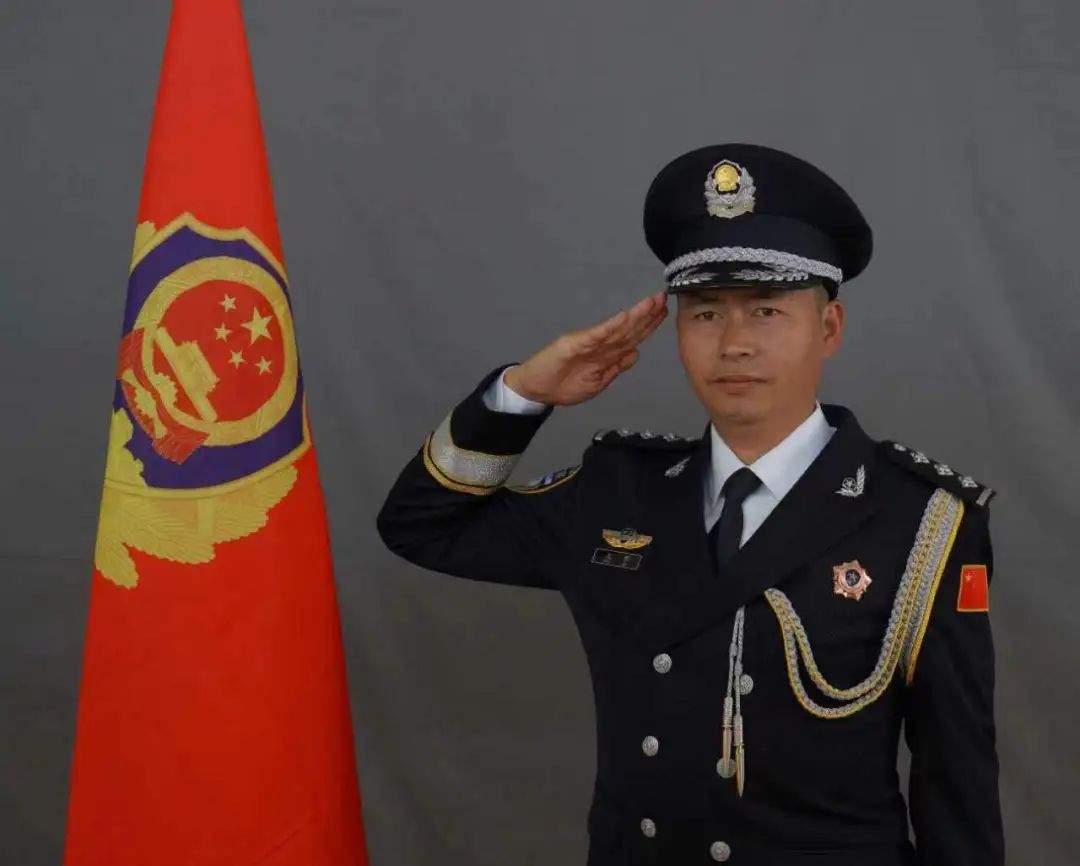王哲.jpg