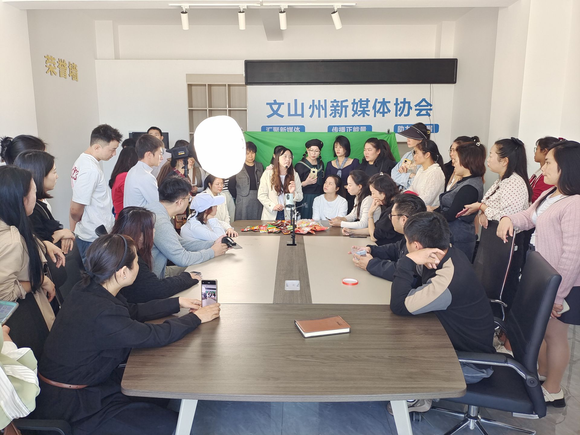 微信图片_20241030160036.jpg