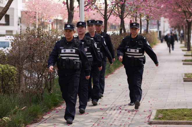 根据新尺寸生成图片.png