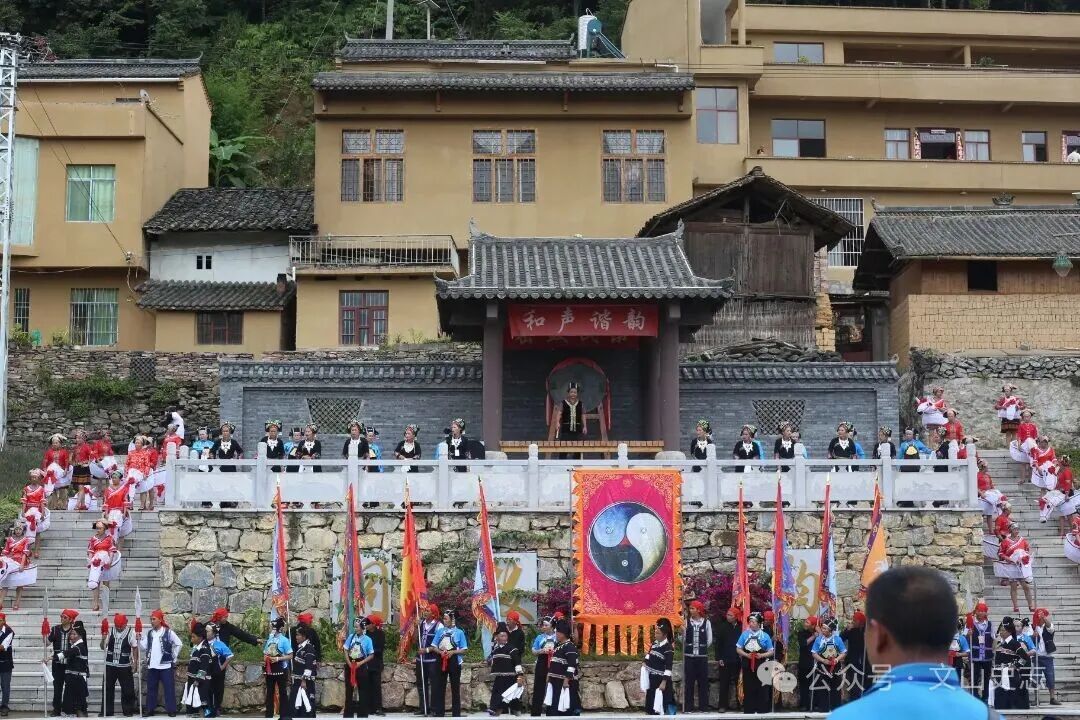14.铜鼓广场祭祀活动.jpg
